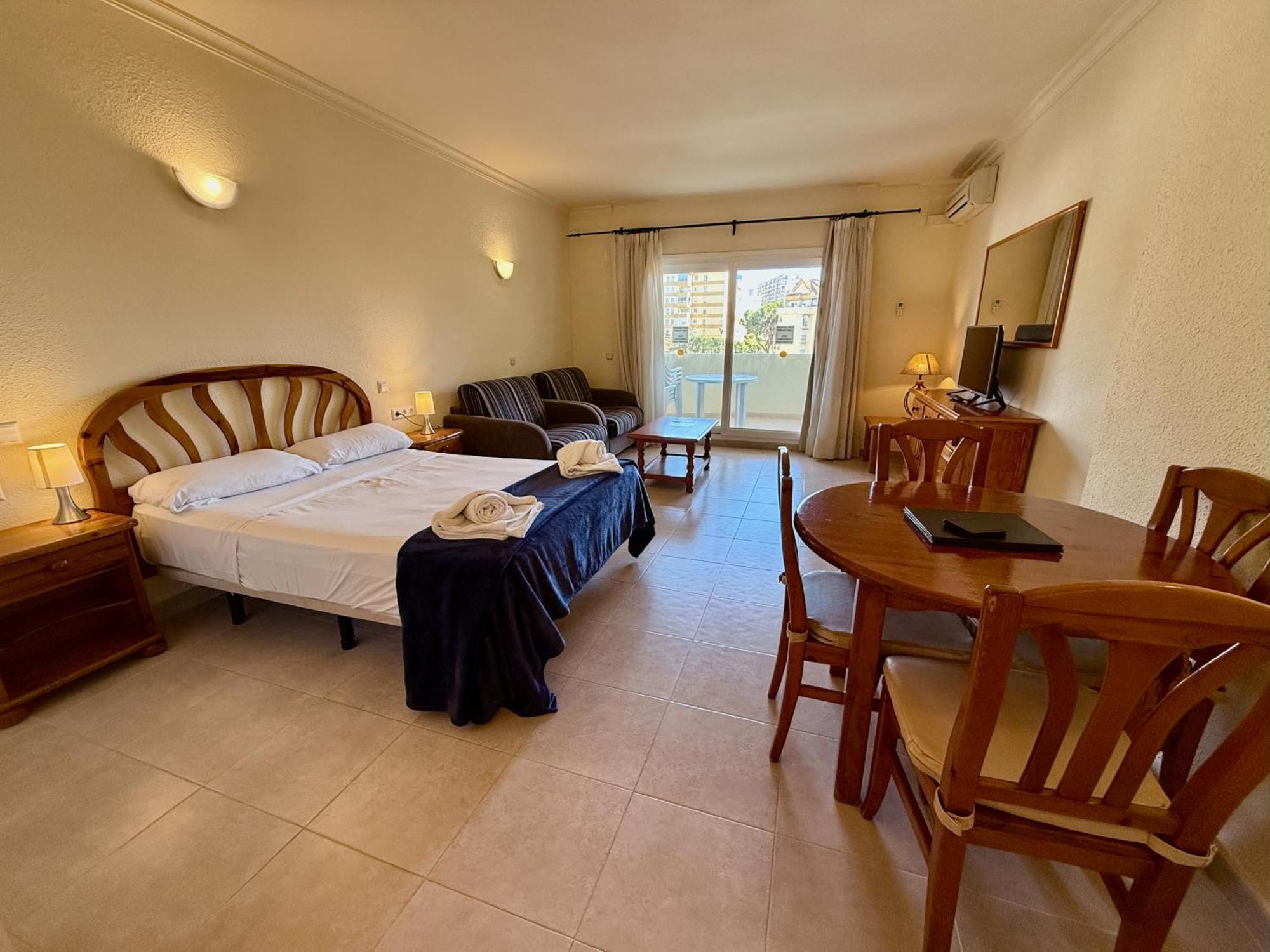 Kingfisher Apartments Benal Beach Benalmádena Buitenkant foto
